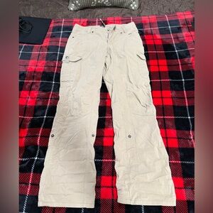 KUHL Freeflex Roll Up Pants Womens 4 Reg Beige Relaxed Fit Hiking Cargo Utility